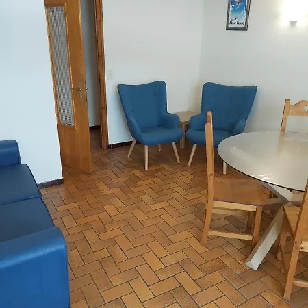 Apartment Reine Des Pres *